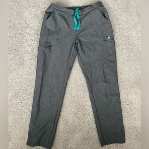 Figs Kade Cargo Scrubs Graphite